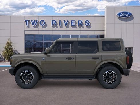 New 2026 Ford Bronco Outer Banks AWD/4WD image 3