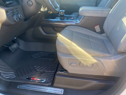 New 2026 Chevrolet Silverado 1500 LTZ w/ LTZ Premium Package image 24