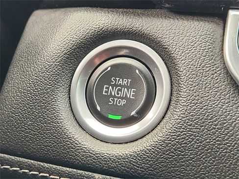 Used 2024 Chevrolet Colorado LT w/ LT Convenience Package III image 20