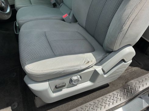 Used 2013 Ford F150 XLT w/ XLT Chrome Pkg AWD/4WD image 16