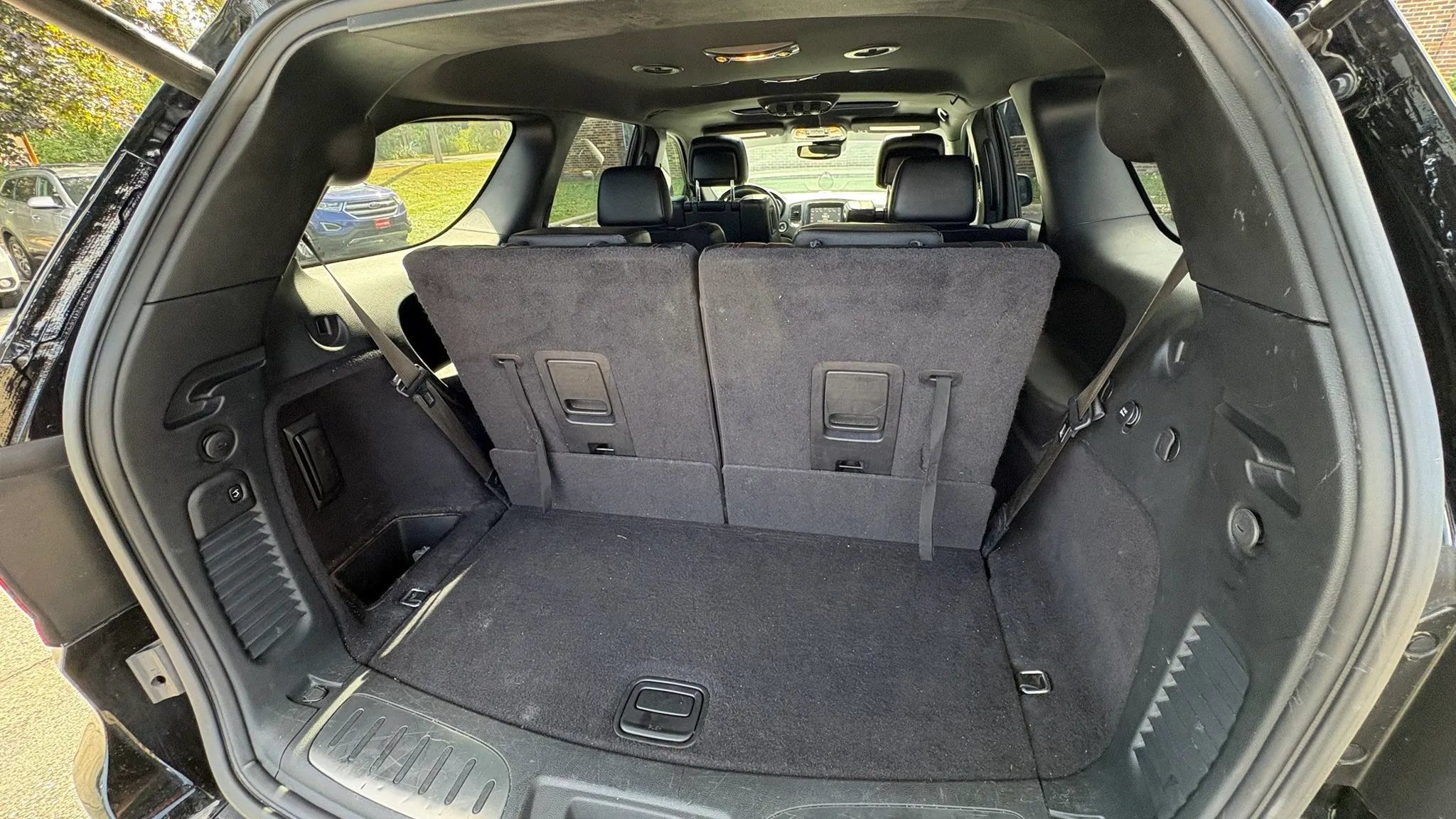 Used 2017 Dodge Durango R/T w/ Technology Group AWD/4WD image 26