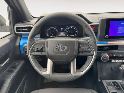 New 2025 Toyota Tacoma TRD Off-Road image 15