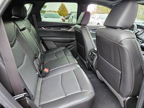 Certified 2025 Cadillac XT5 Premium Luxury FWD image 18