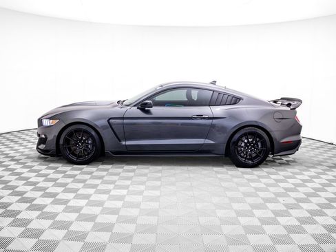 Used 2020 Ford Mustang Shelby GT350 w/ Technology Package RWD image 2