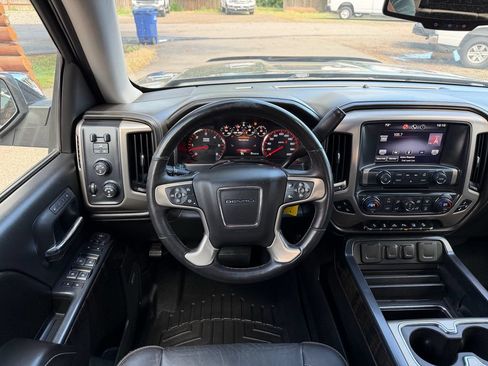 Used 2015 GMC Sierra 1500 Denali AWD/4WD image 12