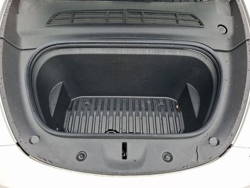 Used 2022 Tesla Model Y Performance image 37