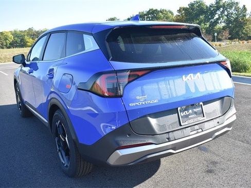 New 2026 Kia Sportage EX image 5