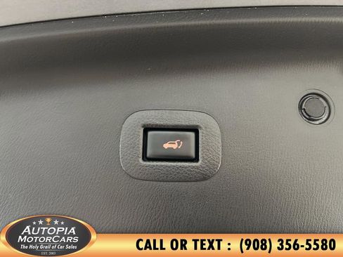 Used 2020 Nissan Armada SL w/ Premium Package image 20