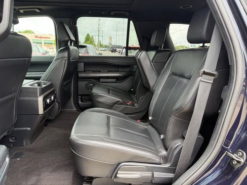 Used 2021 Ford Expedition XLT RWD image 14