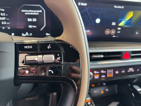 New 2026 Kia Sorento SX Prestige AWD/4WD image 24