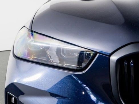 Used 2024 BMW X5 M60i w/ Climate Comfort Package image 23