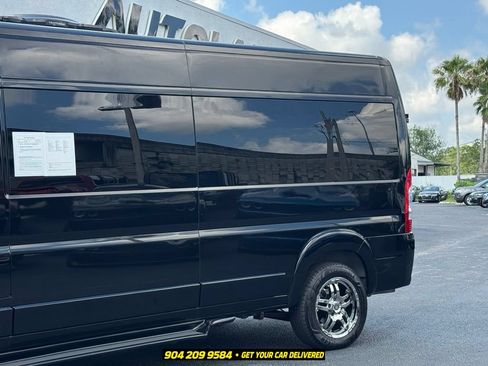 Used 2015 RAM ProMaster 2500 w/ Premium Appearance Group FWD image 3
