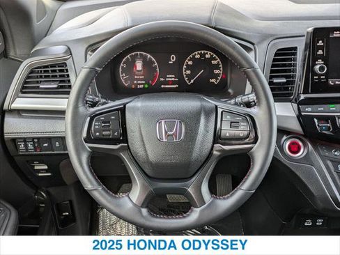 Certified 2025 Honda Odyssey Sport-L image 15