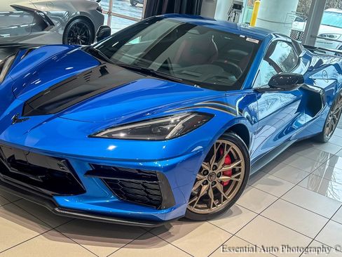 Used 2024 Chevrolet Corvette Stingray Premium Conv w/ Z51 Performance Package RWD image 6