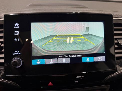 Used 2019 Honda Pilot Touring image 46