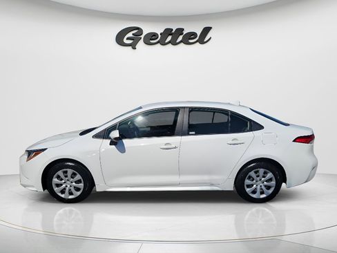 Certified 2023 Toyota Corolla LE FWD image 8