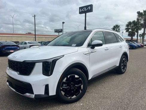 New 2026 Kia Sorento S w/ S Panoramic Sunroof Package FWD image 3