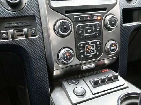 Used 2014 Ford F150 Raptor w/ Equipment Group 801A Luxury image 38