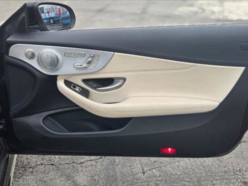 Used 2018 Mercedes-Benz C 300 Cabriolet image 21