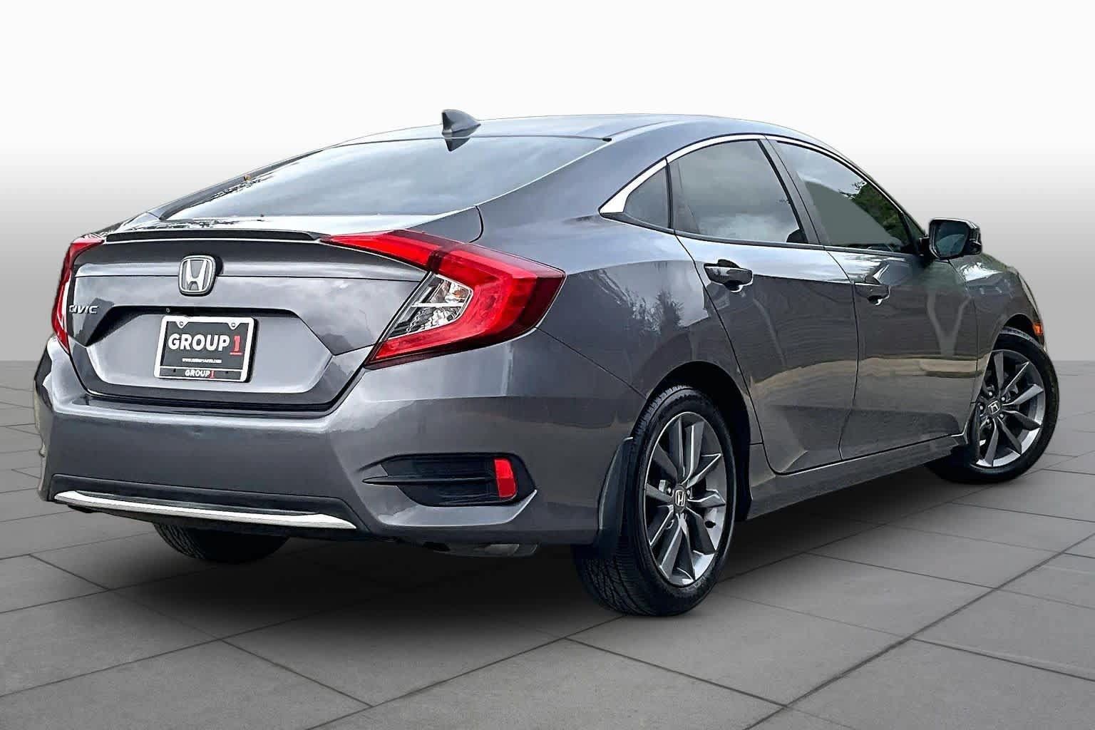 Used 2019 Honda Civic EX image 13