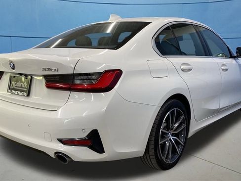 Used 2020 BMW 330i xDrive Sedan w/ Driving Assistance Package image 11