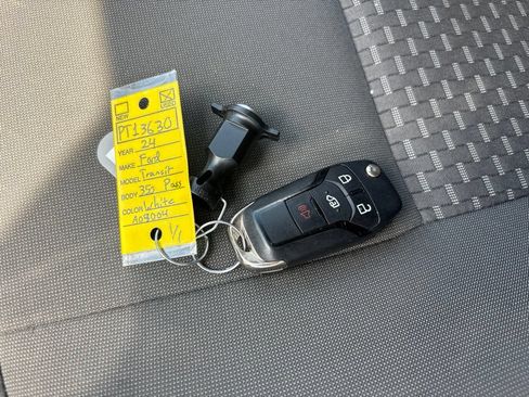 Used 2024 Ford Transit 350 XLT RWD image 12