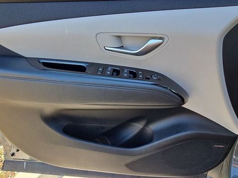 Used 2024 Hyundai Tucson Limited image 30