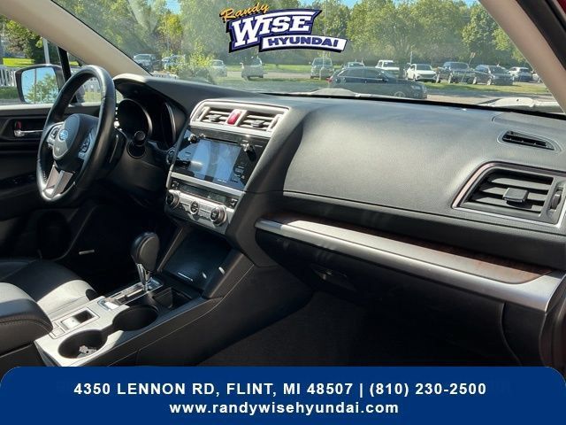 Used 2017 Subaru Outback 2.5i Limited w/ Popular Package #5 AWD/4WD image 18