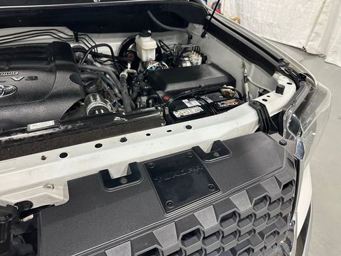 Used 2021 Toyota Tundra SR5 w/ Convenience Package AWD/4WD image 71