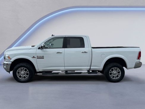 Used 2017 RAM 2500 Laramie AWD/4WD image 6