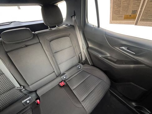 Used 2025 Chevrolet Equinox LT image 37