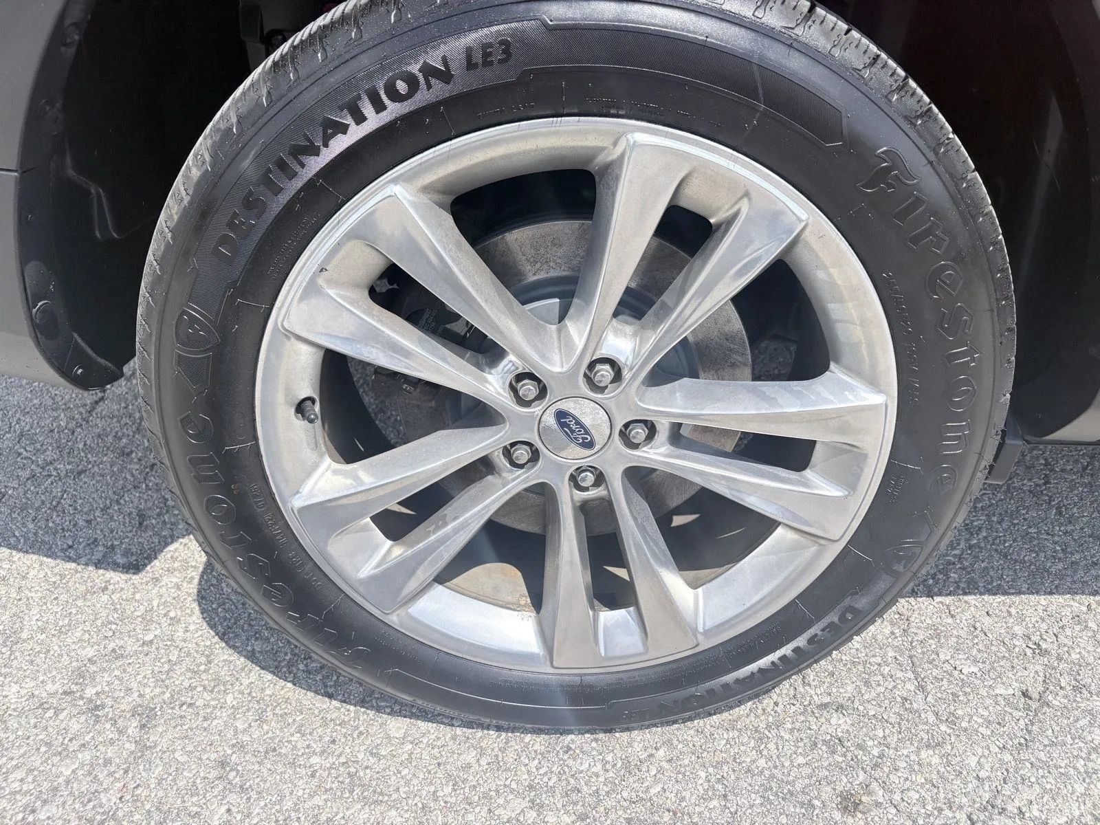 Used 2018 Ford Explorer Limited AWD/4WD image 16