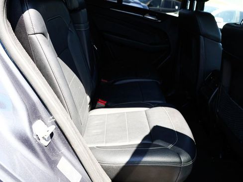Used 2015 Mercedes-Benz ML 350 4MATIC image 27