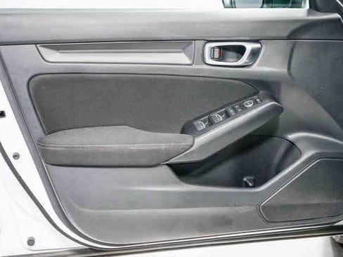 Used 2023 Honda Civic Sport image 18