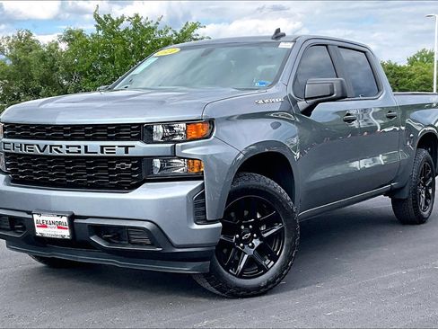 Used 2021 Chevrolet Silverado 1500 Custom AWD/4WD image 1