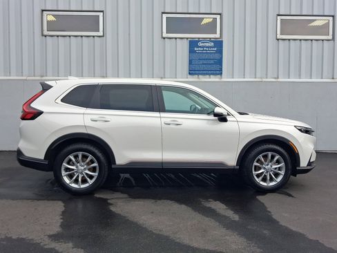 Used 2024 Honda CR-V EX image 9