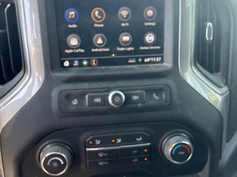 Used 2022 Chevrolet Silverado 1500 Custom image 5