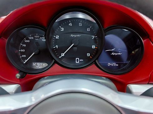 Used 2016 Porsche Boxster Spyder RWD image 80