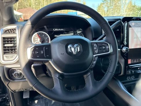 New 2026 RAM 2500 Big Horn AWD/4WD image 18