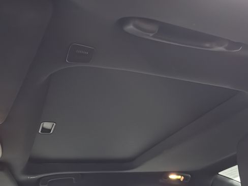 Used 2023 Dodge Charger SXT RWD image 12