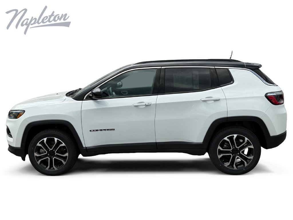 Used 2023 Jeep Compass Limited w/ Sun and Sound Group AWD/4WD image 2
