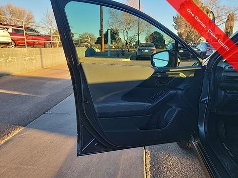 Used 2024 Subaru Crosstrek 2.0i Premium image 11