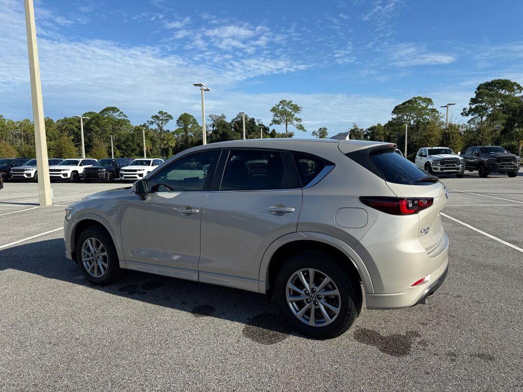 Used 2024 MAZDA CX-5 AWD 2.5 S w/ Select Package image 5