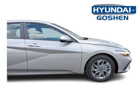 Used 2024 Hyundai Elantra SEL FWD image 10