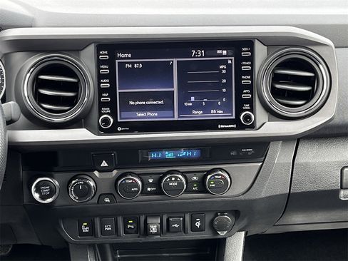 Used 2022 Toyota Tacoma TRD Sport image 15