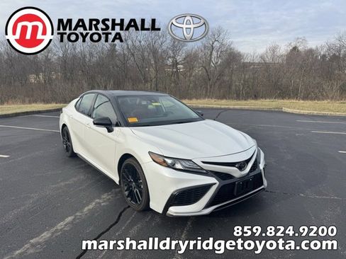 Used 2022 Toyota Camry XSE image 1