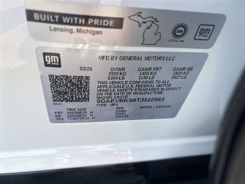 Used 2026 Buick Enclave Sport Touring w/ Power Package AWD/4WD image 35