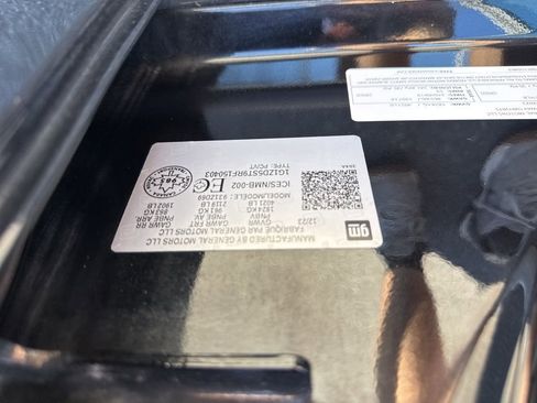 Used 2024 Chevrolet Malibu LT w/ Midnight Edition image 36