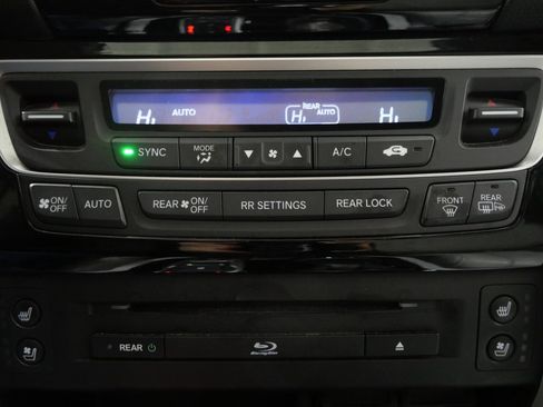 Used 2016 Honda Pilot Elite image 20