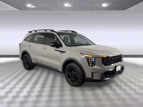 Used 2024 Kia Sorento SX Prestige w/ Olive Brown Leather Package AWD/4WD image 7